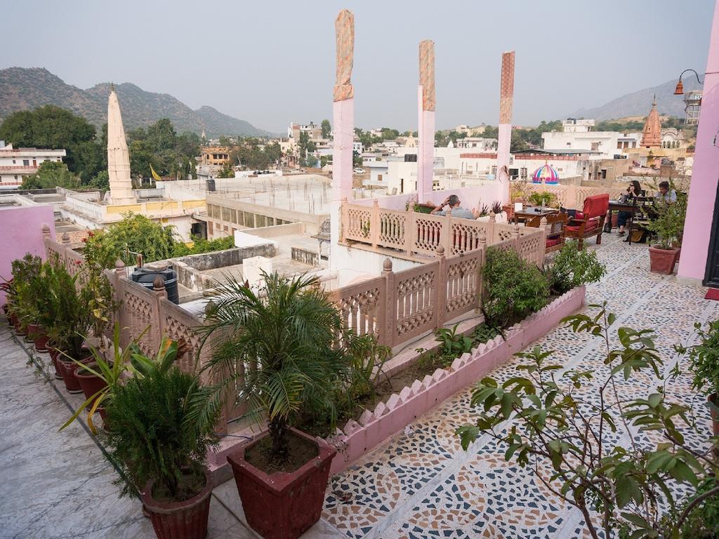 Kanhaia Haveli Pushkar Bagian luar foto